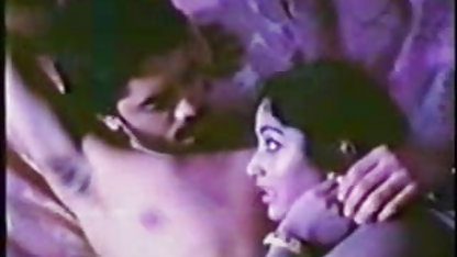 जगा दिया वीडियो में सेक्सी हिंदी फिल्म और उसके पति shagked