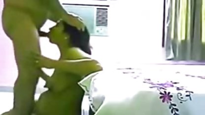जासूसी पुलिस के साथ मुड़ रोमांस सेक्स करती हुई फिल्म
