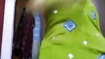 सुनहरे बालों वाली प्यार करता है सेक्सी फिल्म ओपन वीडियो में के किट्टी, काले बाल वाली-में के गुदा