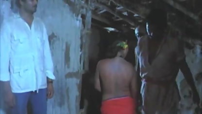 एक उल्लेखनीय चूसने वाला के लिए लाल बालों हिंदी सेक्सी मूवी चलने वाली वाली नाओमी क्रूज