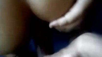 एंजेला व्हाइट हिंदी फिल्म सेक्सी हिंदी चोर जेना सैटिवा का उल्लंघन करती है