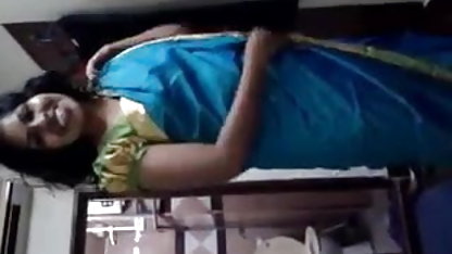 अबेला डेंजर को स्टेपब्र्टर द्वारा गड़बड़ किया जाता है सेक्सी फिल्म हिंदी मूवी