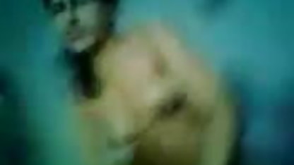 रोको सिफ्रेदी अवा हिंदी मूवी फुल सेक्सी मूवी एडम्स और एक किशोर कमबख्त